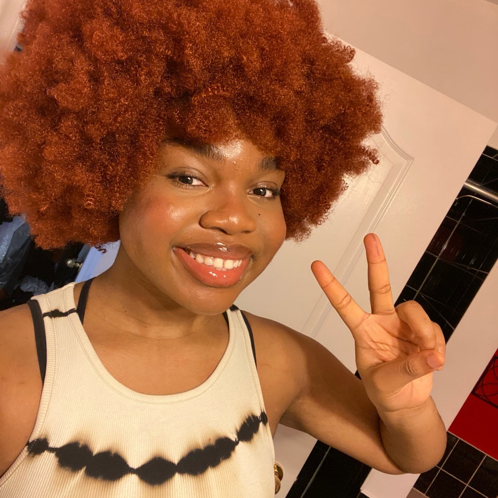 Meet your Posher, Chisom
